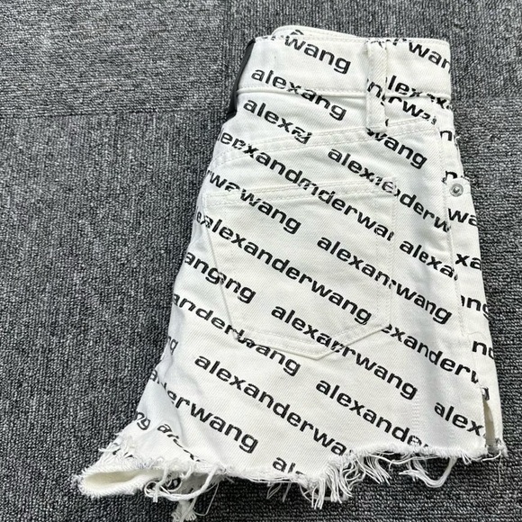 🚩steal authentic Alexander Wang White Logo Jean Shorts - Picture 3 of 5
